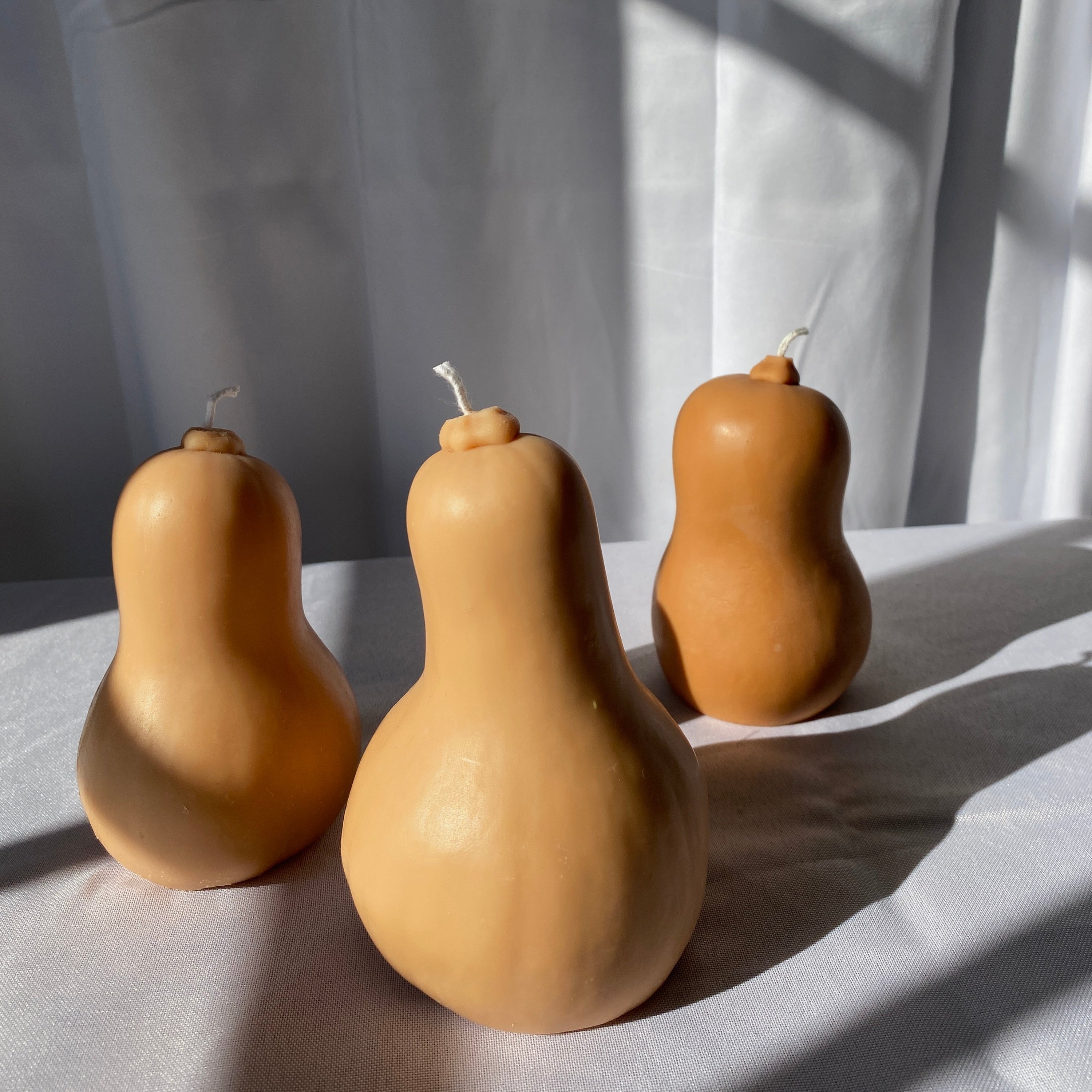 Small squash candle